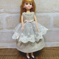 リカちゃん 服ハンドメイド♡ブラウスとギャザースカート