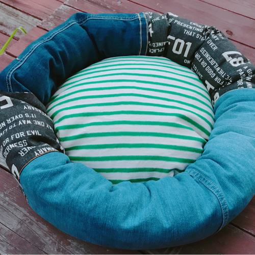 ハンドメイド♡犬用ベッド クッション・ベッド mococo. 通販 5908361