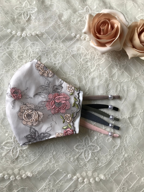 【1枚】ミニ薔薇刺繍がかわいい♡レースマスク✴︎ホワイト系 5枚目の画像
