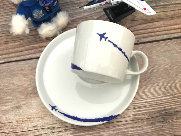 C-6 ブルーインパルス　マグカップ&ソーサーセット③ 2枚目の画像
