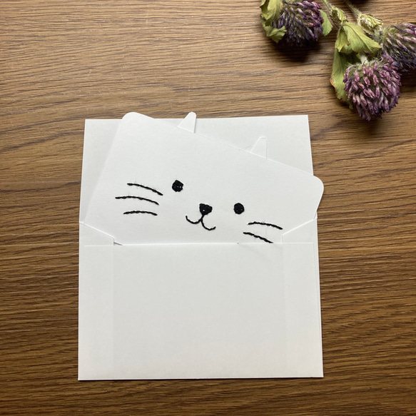 【受注生産/送料無料】ネコのミニメッセージカード　3枚セット　【紙刺繍】 6枚目の画像