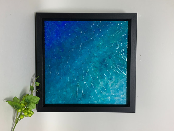 原画「海の深さによって色が変わる、藍から蒼へ」S3キャンバスサイズ正方形アート 2枚目の画像
