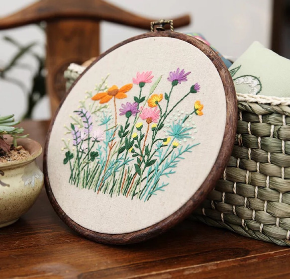 26花模様　花柄刺繍キット　お花シリーズ　刺繍セット刺繍作成キット　刺繍作成セット 1枚目の画像