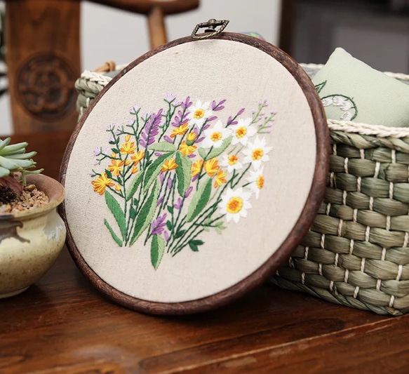 26花模様　花柄刺繍キット　お花シリーズ　刺繍作成キット刺繍作成セット　刺繍セット 1枚目の画像