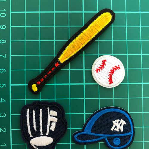 4枚入野球セットアイロンワッペン刺繍アイロンワッペン ワッペン