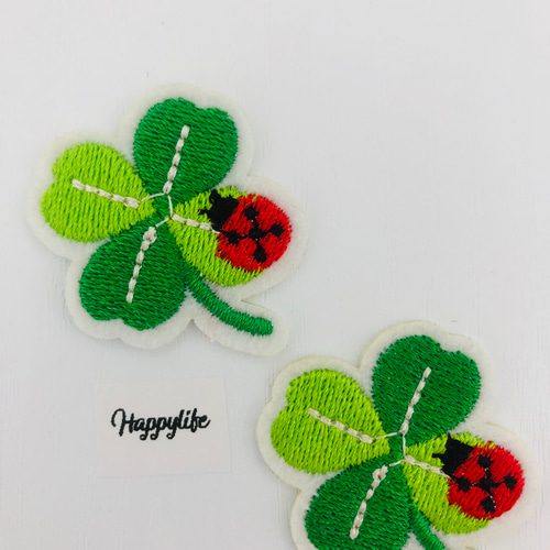 2枚入 クローバーてんとう虫アイロンワッペン 刺繍ワッペン シール