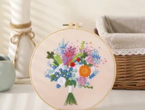 95花模様　花柄刺繍キット　お花シリーズ　刺繍作成キット　刺繍作成セット 1枚目の画像