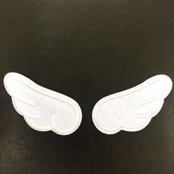 天使の羽　アイロンワッペン　翼 1枚目の画像