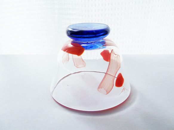 吹きガラス　台つき小鉢 3枚目の画像