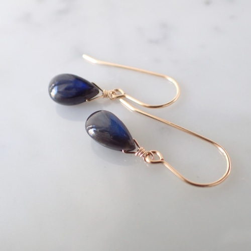 B】マーキスカットのブラックラブラドライトとラブラドライトと