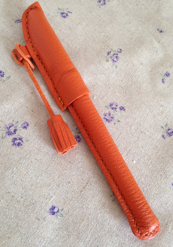ボールペン  stylo  オレンジ 1枚目の画像