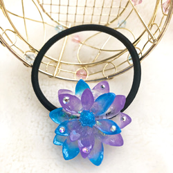 花型ヘアゴム 水色×薄紫　かんざし　ブローチ 1枚目の画像