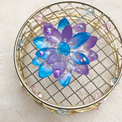 花型ヘアゴム 水色×薄紫　かんざし　ブローチ 2枚目の画像