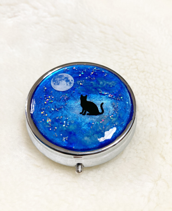 ピルケース　月と星空　黒猫　小物・アクセサリーケース 2枚目の画像