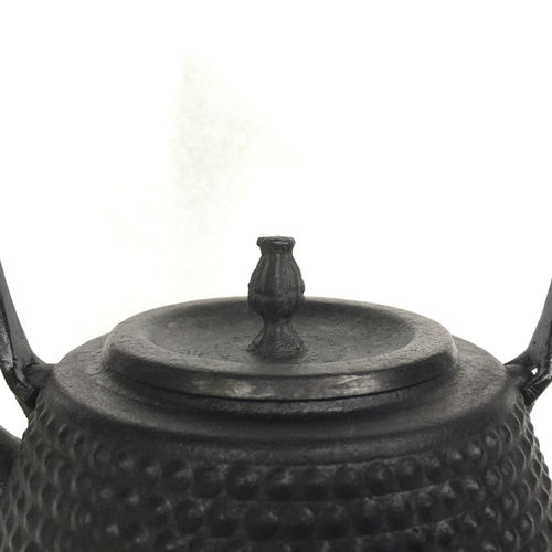 南部鉄器 鉄瓶 山成アラレ 1ℓ その他キッチン小物 南部鉄器工房村咲