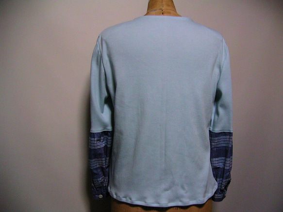 袖配色レイヤードTシャツ　カットソーブルー 2枚目の画像