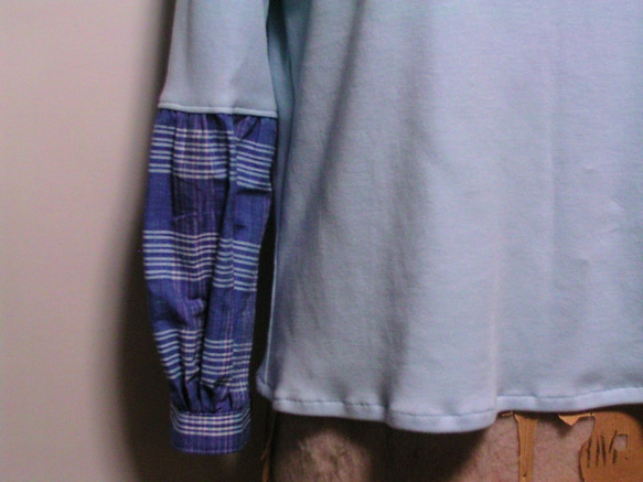 袖配色レイヤードTシャツ　カットソーブルー 3枚目の画像