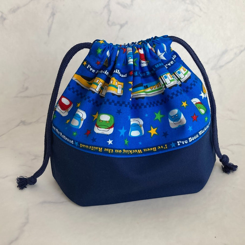 【オーダー品】お弁当袋　新幹線　ネイビー　色違いあり オーダー品】お弁当袋 新幹線 ネイビー 色違いあり Amazon.co.jp