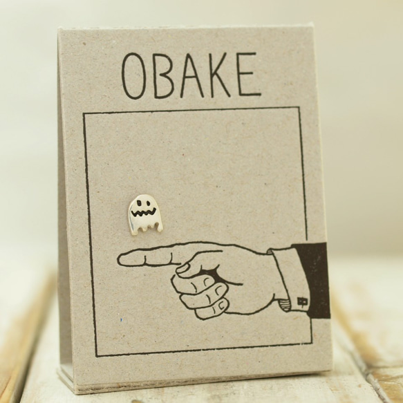 OBAKEミニピアス「フニャー」 1枚目の画像