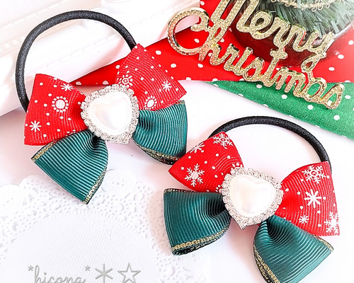 no.10‪44ꫛꫀꪝ❅*⋆̩キュート＆キラキラクリスマスリボン①レジンヘアゴム no.10‪44ꫛꫀꪝ❅*⋆̩キュート＆キラキラクリスマスリボン①レジン‬