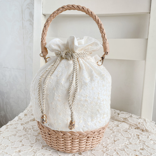 巾着かごバッグ〜【カメリア・アイボリー】2way・3wayにもなるかご