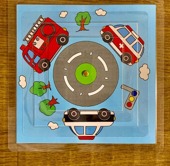《送料込み》絵合わせ『くるんくるんパズル』〜くるま四角型〜 1枚目の画像