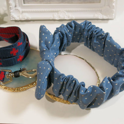 犬用チョーカー　ブルー地にハートの水玉❤️　首輪　リボン　水玉　迷彩 3枚目の画像