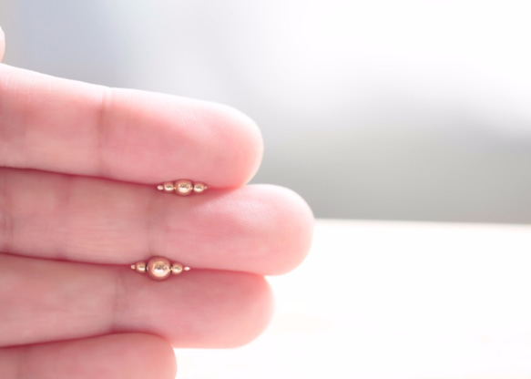 14kgf Gold  beads 『　ゴールドの 小さな 2way ピアス - dainty』 7枚目の画像