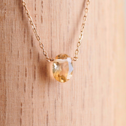 黃水晶橢圓形“ 1條天然石瘦項鍊” 14KGF，銀色925，玫瑰金填充 第3張的照片