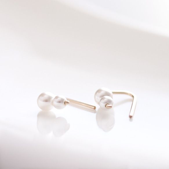 兩個小珍珠耳環 2way 白色 14KGF / 銀 930 第6張的照片