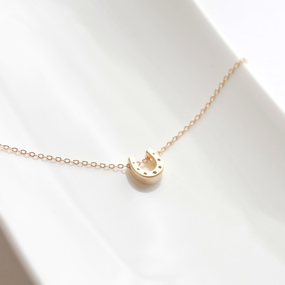 14kgf Lucky Horseshoe Necklace - ラッキー ホースシューネックレス 3枚目の画像