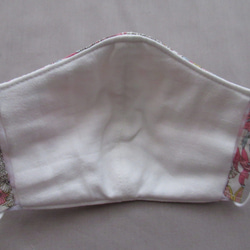ポケット付き立体マスク　リバティアンジェリカ・ガーラ 3枚目の画像
