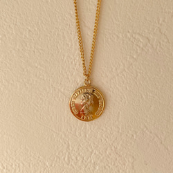 coin necklace / queen 2枚目の画像