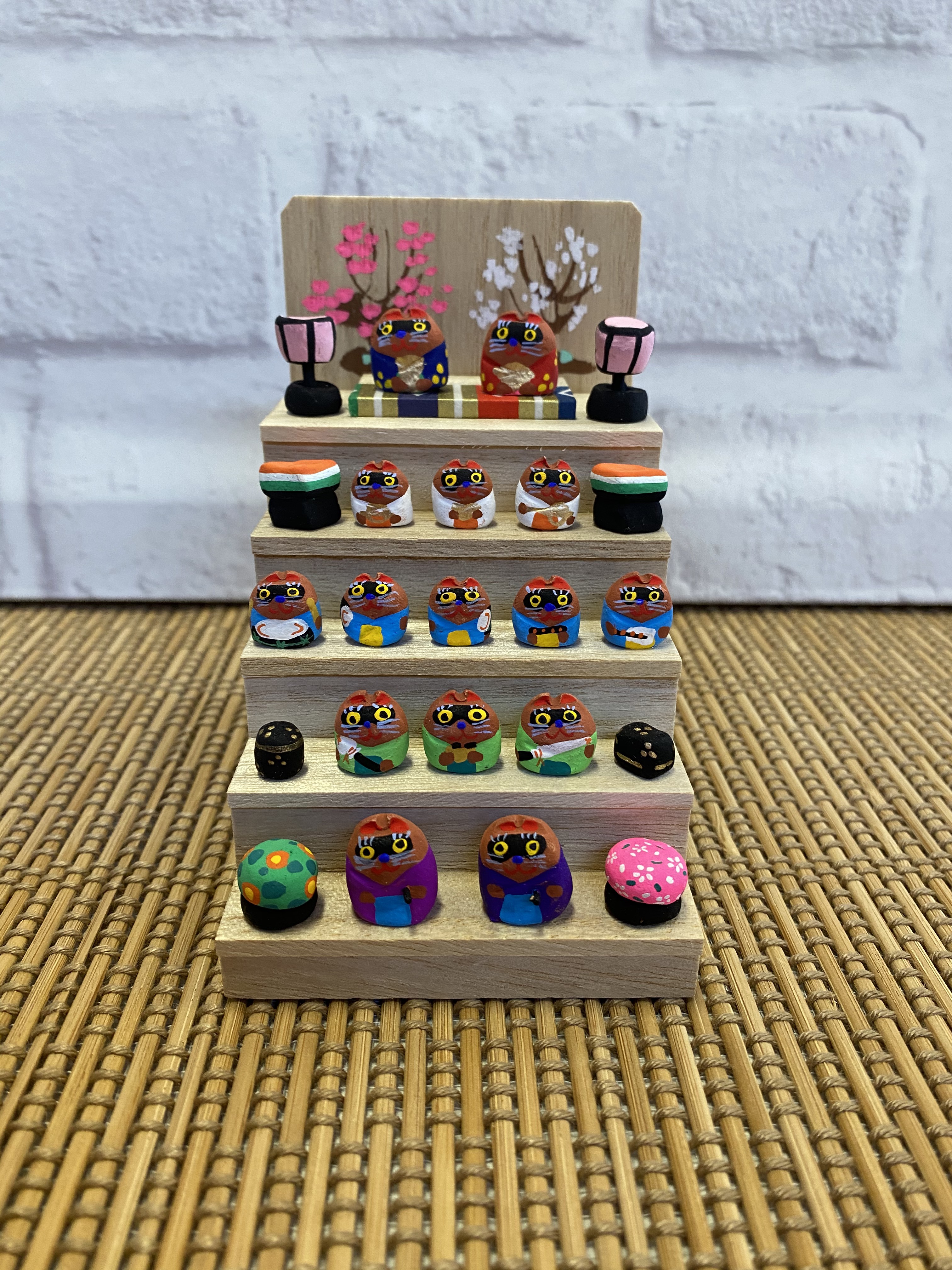 ミニミニ雛壇「タヌキバージョン」