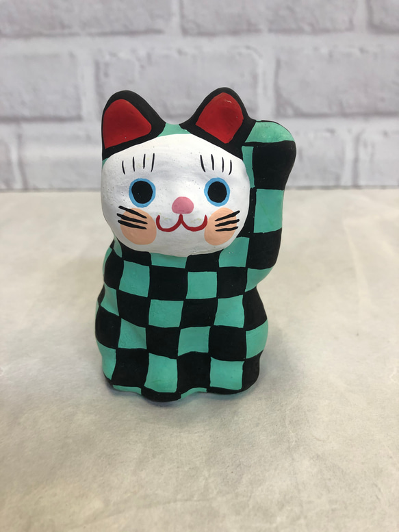 和柄「市松紋様招き猫」 鬼滅の刃 竈門炭治郎柄 立体・オブジェ 玩古庵