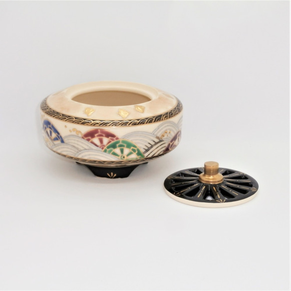香爐「幸運符波輪」 京都燒/清水燒 京都傳統工藝品 京都燒 清水燒 金鳥波輪 第4張的照片