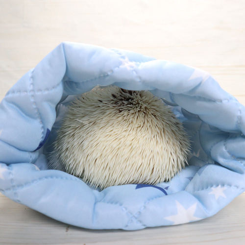 ひんやり夏用ハリネズミ寝袋（接触冷感） おもちゃ・ペット小物