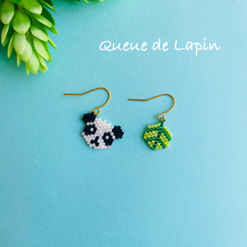 デリカビーズの動物ピアス＊パンダ ピアス（フック・チェーン） Queue