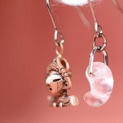繩紋豆泥人“石之壺小姐和水晶玉”耳環（659-460/純銅製） 第5張的照片