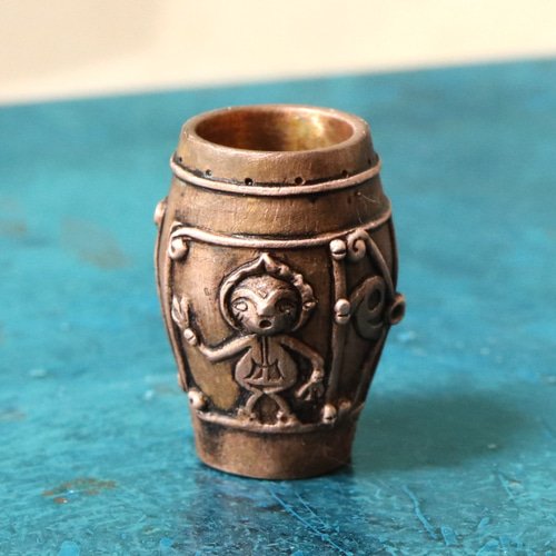 縄文 土器 ミニオブジェ（人体文様付有孔鍔付土器/ 659-180） その他