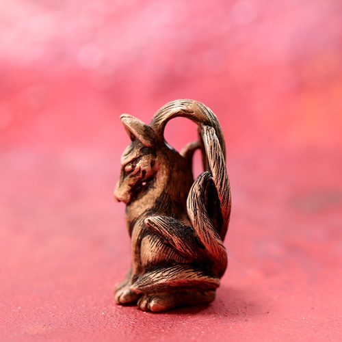 ピンクの妖怪たち 神獣 九尾の狐 （659-309 / 純銅製根付・ストラップ