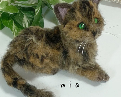 羊毛フェルト猫 サビ猫 - メルカリ