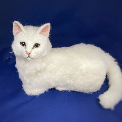 プレゼントを選ぼう！ 白猫ちゃん Lサイズ L L 猫 羊毛 受注商品 置物 ふわふわ デュエルマスターズ