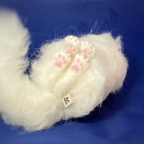 mia 受注商品 ノルウェージャンフォレストキャット 置物 猫 長毛