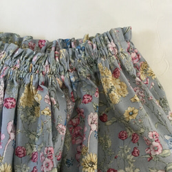 ふんわりギャザースカート　ミモレ丈　グレー 2枚目の画像