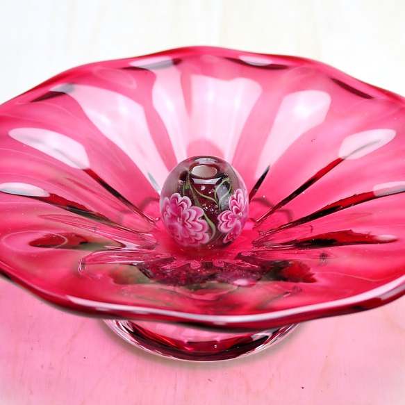 葉型香立蓮（赤ピンク・牡丹玉） 3枚目の画像