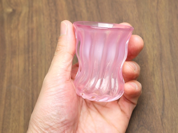モール冷酒杯　（ピンク） 2枚目の画像