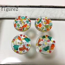 ステンドガラスの美しい彩り飾りボタン  （20ミリ）carnival②加工オプション有り 3枚目の画像