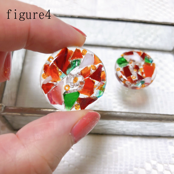 ステンドガラスの美しい彩り飾りボタン  （25ミリ）flowers④加工オプション有り 5枚目の画像