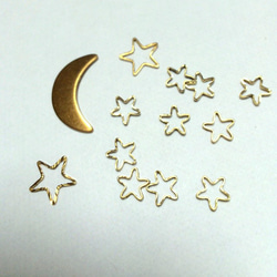 20個　真鍮製ロ-ブラスの8㎜小さなお星さまの枠 2枚目の画像